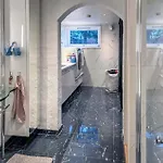 4 Bedroom Lovely In S * 크리스티안산