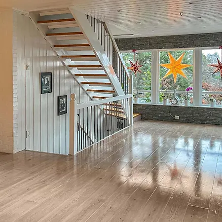 4 Bedroom Lovely In S Ferienhaus