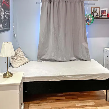 4 Bedroom Lovely In S *