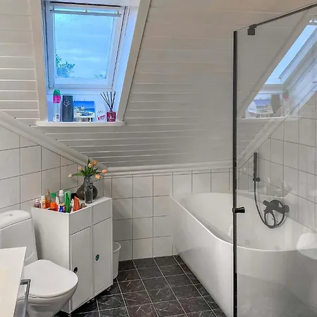 Feriehus Dejligt Hus Med 4 Soveværelser I S Kristiansand